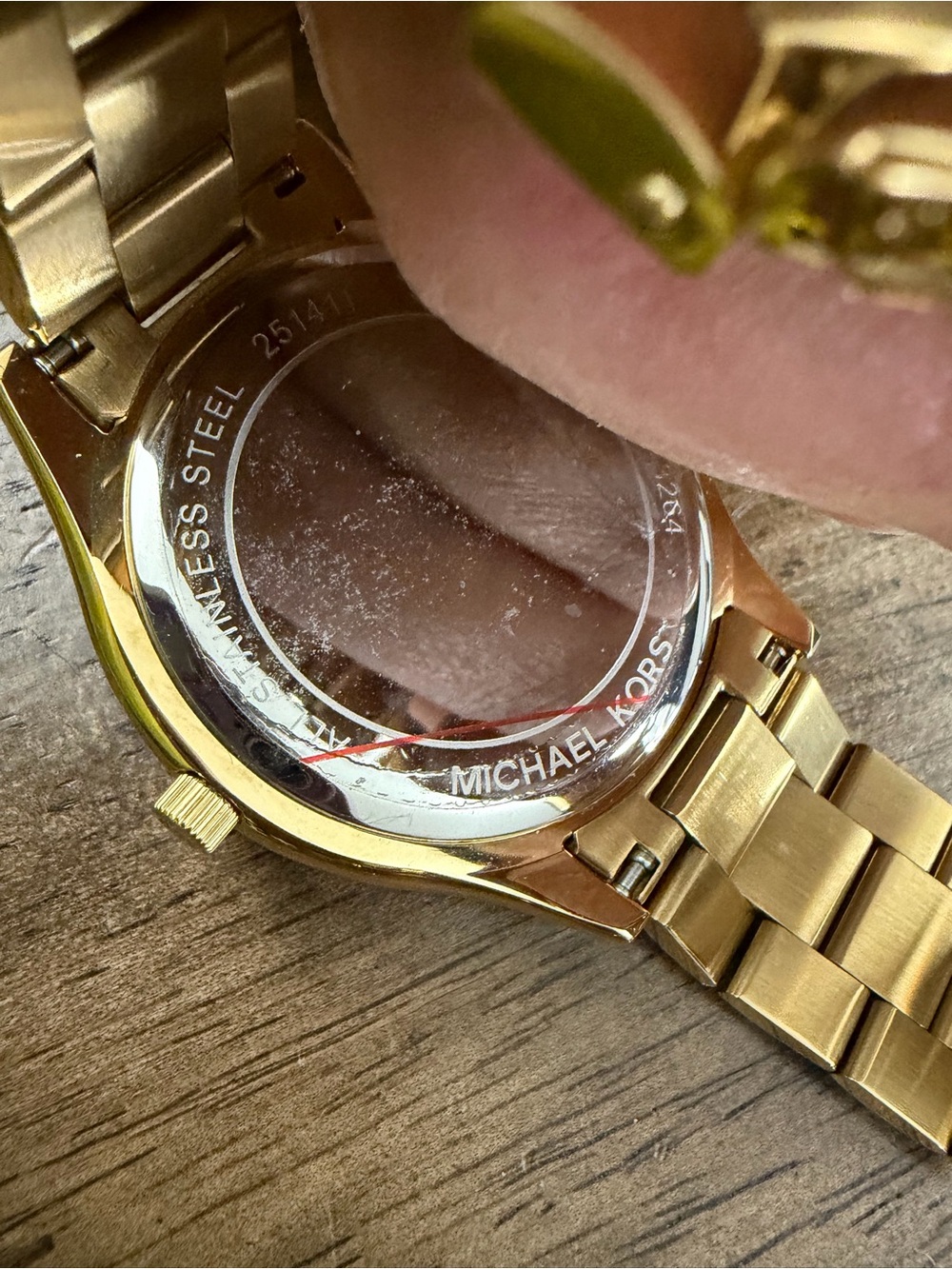 Michael Kors MK3264 Gold Watch with Pink Dial - Picture 9 of 12